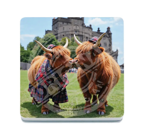 HIGHLAND CREW - Kissing At The Castle Fridge Magnet Metal Signs